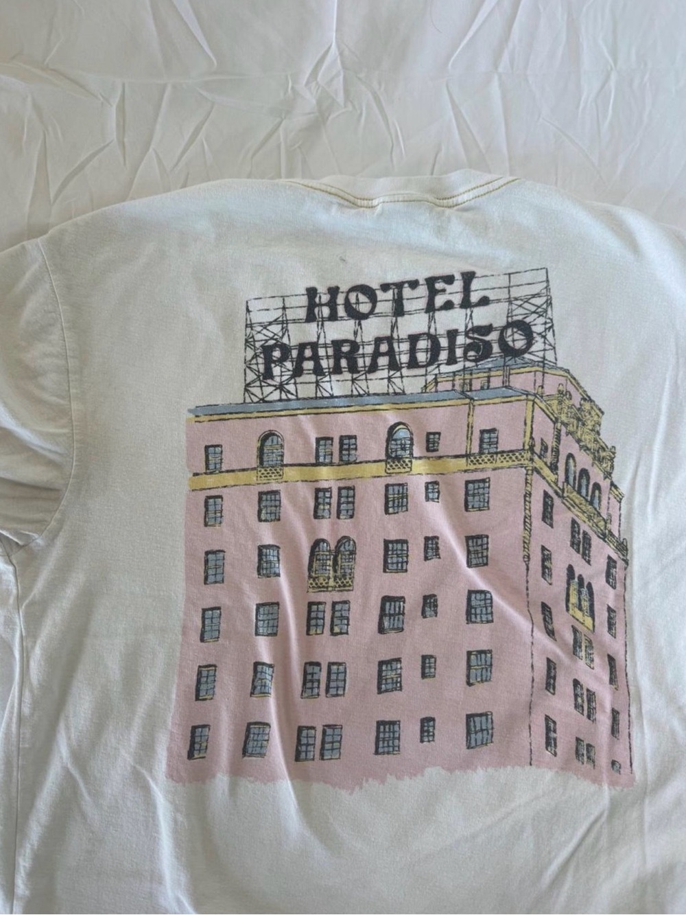 Cotton On Hotel Paradiso Graphic White T-Shirt Size Medium